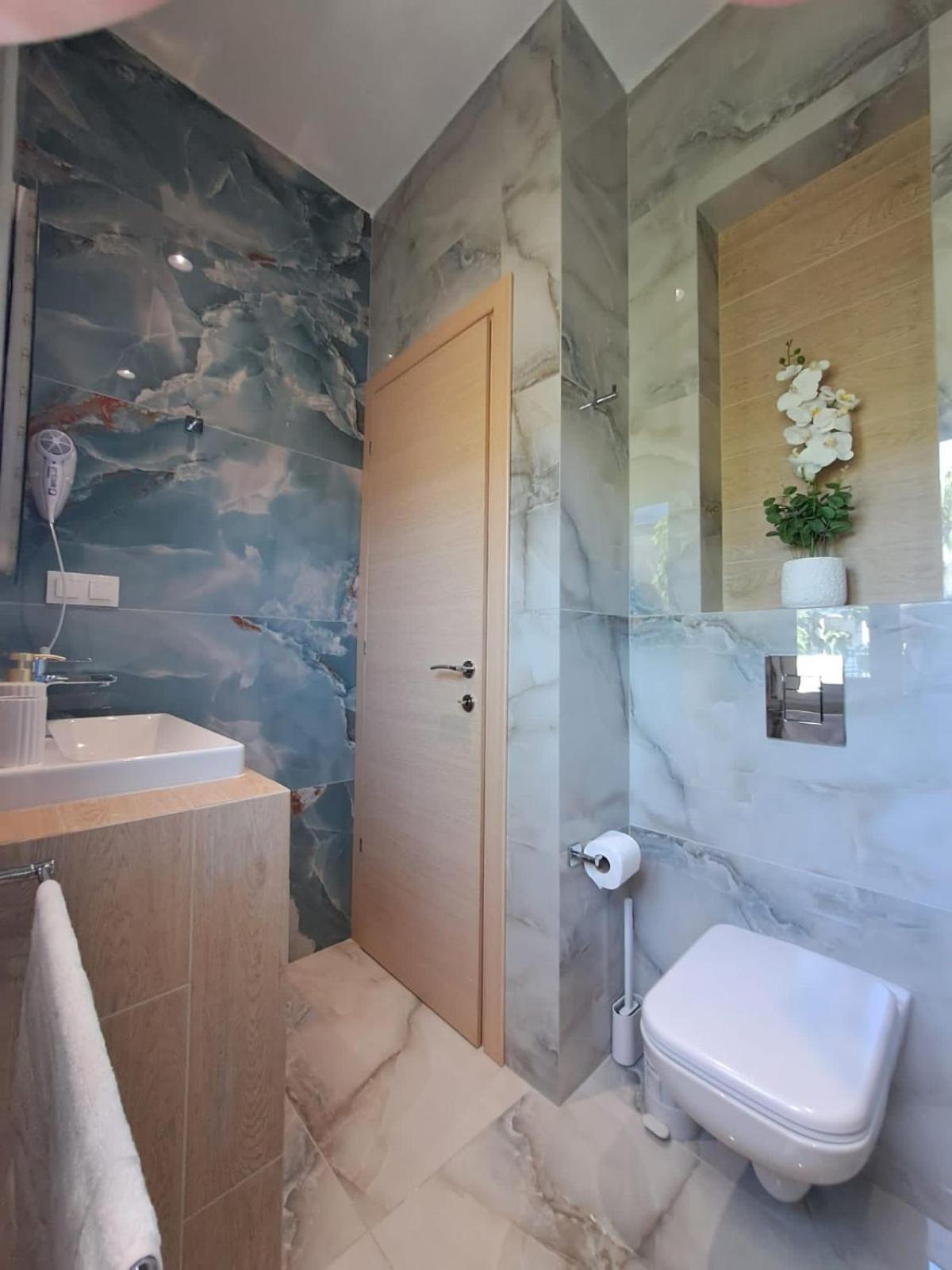 Apartament Maya