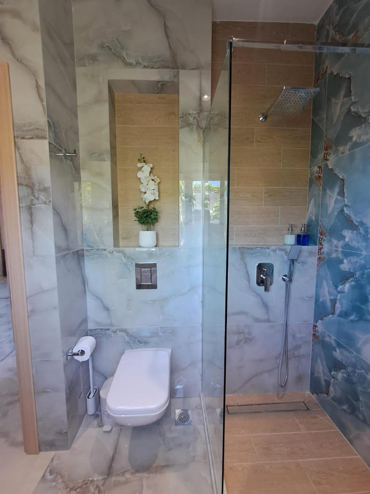Maya Apartament *